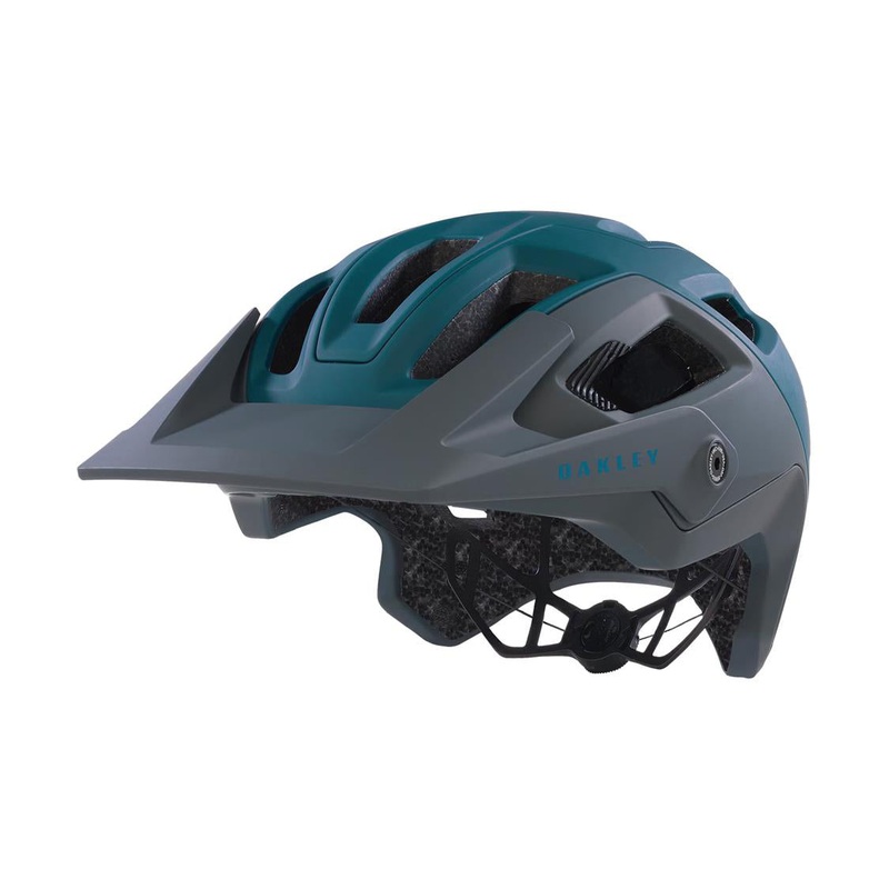 Oakley DRT5 Maven Helmet.