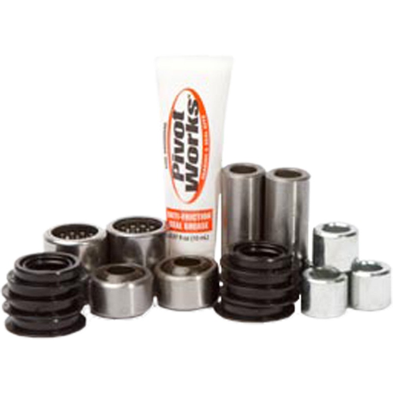 PIVOT WORKS LOWER A-ARM KIT PWAAK-K01-700L